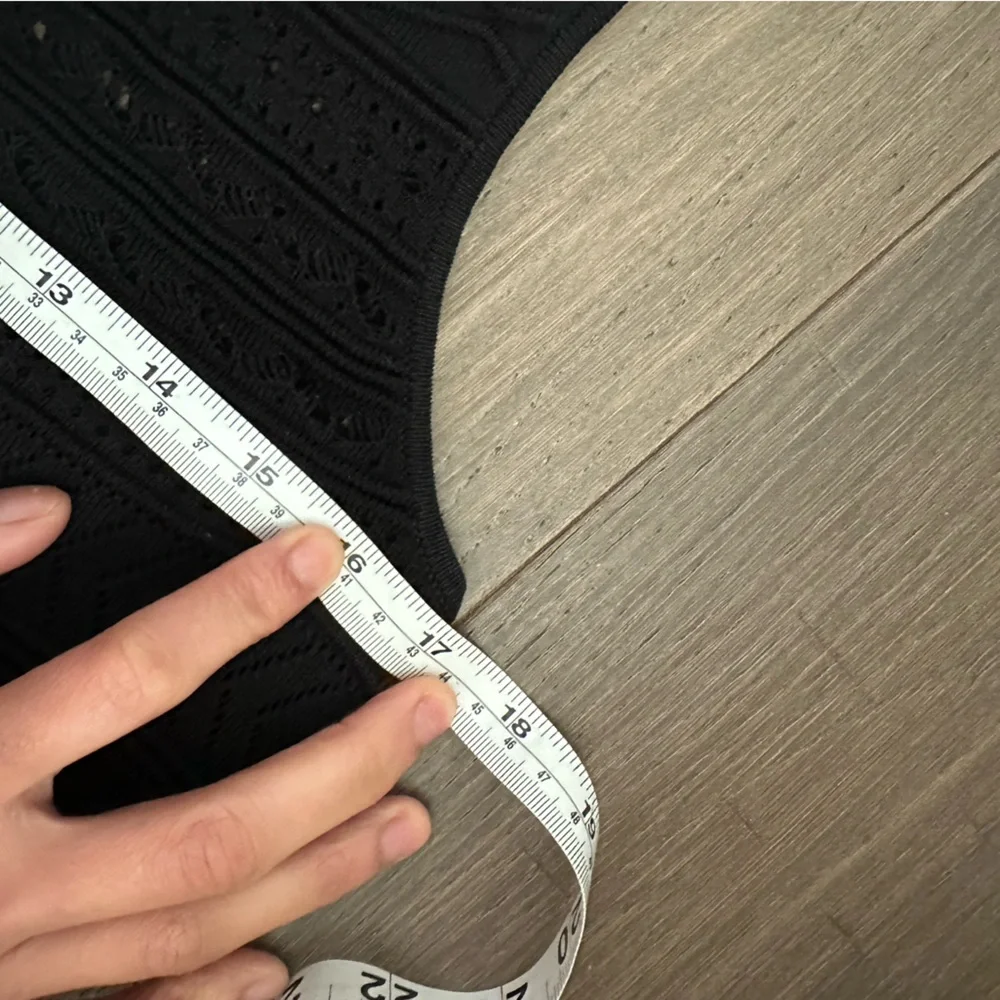 Alexis Black Textured Knit Mermaid Hem Dress - Picture 3 of 7